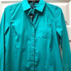 Tommy Hilfiger woman’s button down shirt - green